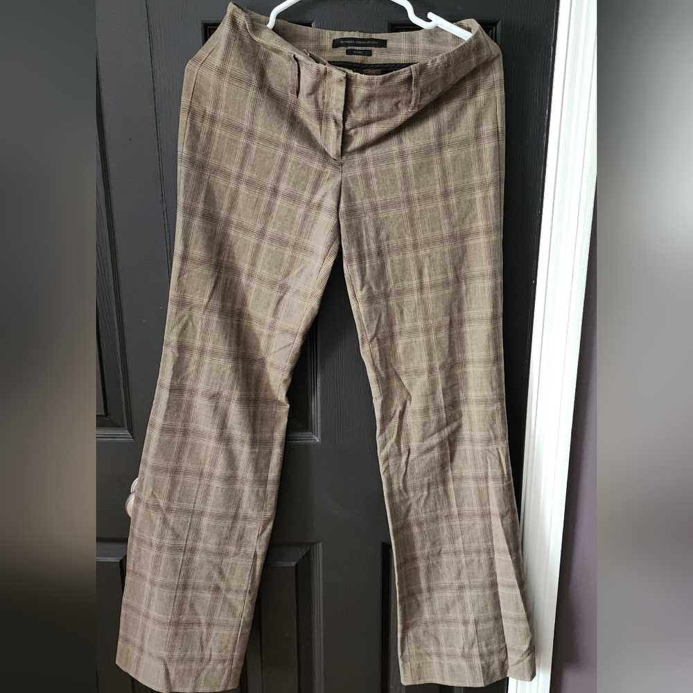 Express Women's Plaid Brown Chinos